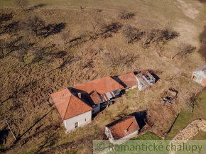 Pozemok o rozlohe 15975m2 vhodný na hospodárstvo so starší - 18