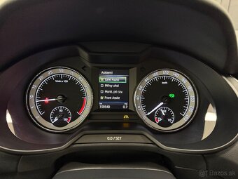 Škoda Octavia Combi 2.0 TDI Style DSG Kamera KeyLess DPH - 18