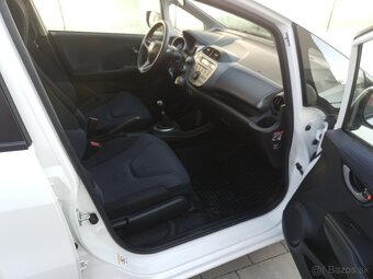 Honda Jazz 73000km benzin - 18