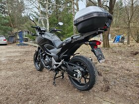 Honda NC 750 X automat. r.v. 2015 - 18