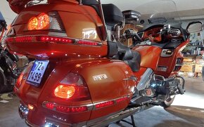 Honda GL 1800 Goldwing - 18