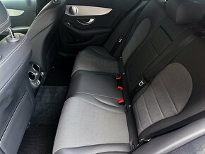 Mercedes Benz C300d 4Matic - 18