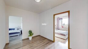 Nad Jazerom  pekný 3-izbový byt ul. Jenisejská, 67 m²,loggia - 18