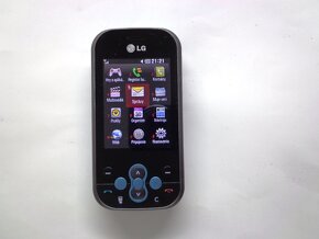 LG KG225 Véčko KP100 Klasický GD510 Dotykový LG KS360 QWERTY - 18