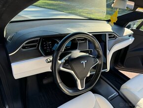 Tesla Model X 75D - 7 miestne - 18