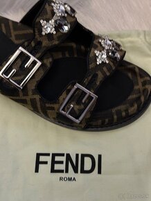 FENDI - 18