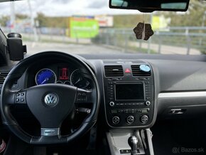 VW Golf R32 - 18