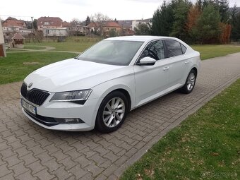 Predám Škoda Superb 3 limuzína obsah 2 liter ročník 2016 - 18