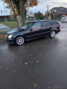 Mercedes Benz C320CDI
W203 V6 - 18