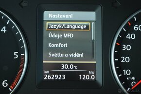 Volkswagen Touran 2,0 TDI, Highline,DSG,navigace - 18