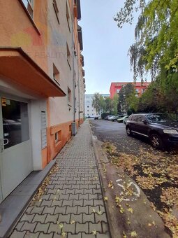 Na predaj 2-izbový byt s balkónom, 55 m², Svätoplukova ul.,  - 18