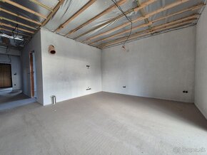 4 – IZB. RD, TERASA 23 m², POZEMOK 577 m²,PLAVECKÉ PODHRADIE - 18