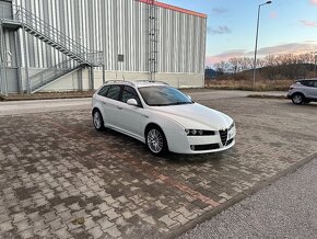 Alfa Romeo 159 2.4 JTDm Ti Automat - 18