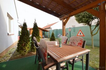 Predaj zariadený 3i RD, 300 m2 pozemok, Rajka - 18