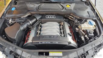 AUDI A8 Long V8-4,2 benzín 246KW - 19