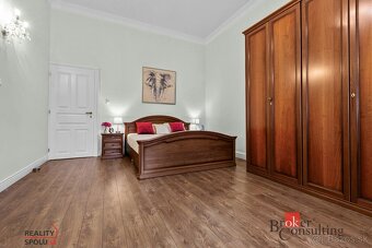 LUXUSNÝ BYT PRI PREZIDENTSKOM PALÁCI - BEZ PROVÍZIE PRE RK - 19