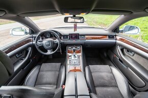 AUDI S8 5.2 V10 Quattro - 19