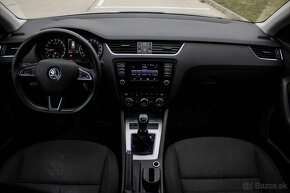 Škoda Octavia Combi 2.0 TDI Ambition - 19