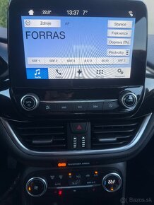 Ford Fiesta - 19