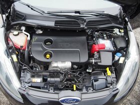 Ford Fiesta 1.4 TDCi DPF Titanium (EU5) - 19