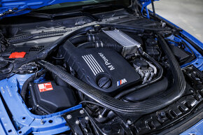 BMW M3 F80, karbon-keramické brzdy, 75500km, odpočet DPH - 19