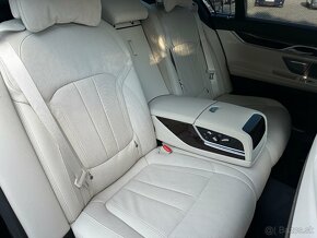 BMW Rad 7 740d xDrive A/T - odpočet DPH - 19