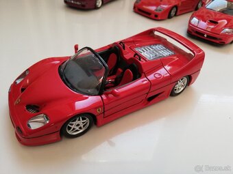 1:24 Bburago 4 ks Ferrari 90 roky - 19