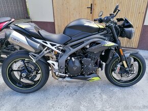 TRIUMPH Speed Triple RS 4/2021 znížená cena - 19