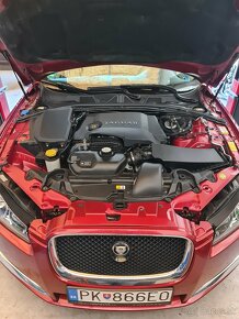 Jaguar xf x250 3.0D S - 19