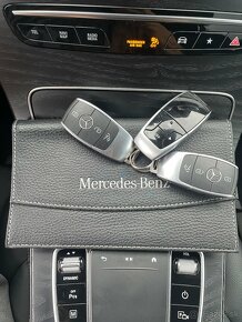 Predám Mercedes GLC 300 d 4MATIC A/T AMG Line - 19