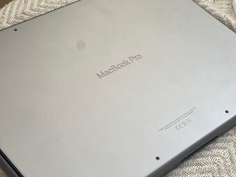 14” MacBook Pro, M2 Pro, 16GB ram, 512GB SSD, - 19