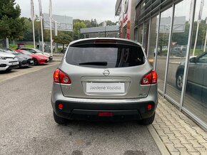 Nissan Qashqai 2.0 4x4 - 19