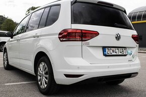 Volkswagen Touran 2.0 TDI BMT Highline DSG . - 19