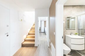 CHORVÁTSKO - Luxusné apartmány 10 m od mora - PAG, POVLJANA - 19