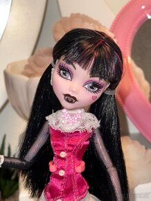 Monster High Draculaura Wave 1 2009 - 19