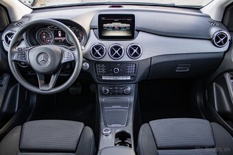 Mercedes-Benz B trieda 180 Entry A/T - 19