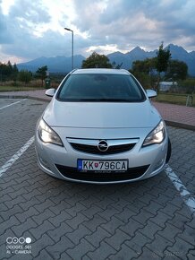 Opel Astra sports tourer - 19