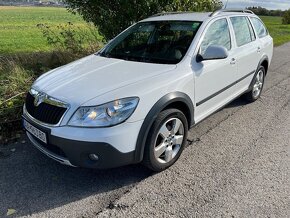 Škoda Octavia Combi 4x4 - 19