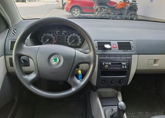 Škoda Fabia 1,2 HTP Ambiente Combi benzín manuál 47 kw - 19