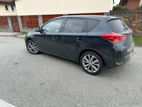 Toyota Auris 1.6 automat - 19