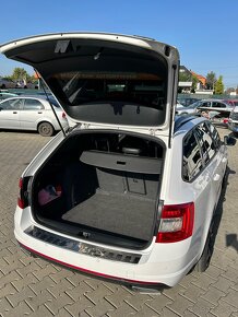 Škoda Octavia Combi 2.0 TDI DPF RS DSG - 19