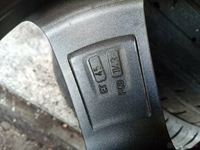 Toyota RAV 4. R18.TPMS/ KOMPLET SADA NA ZIMU. - 19