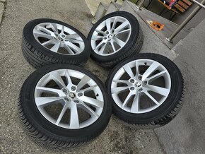 Zimne kolesa Skoda Octavia 5x112 r17 225/45 r17 - 19