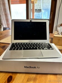 MacBook Air 11 - 19