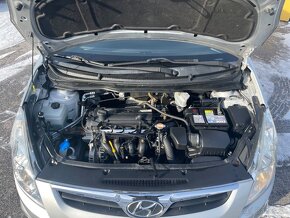 Hyundai i20 1.2 benzín 105000KM - 19