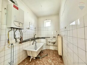 Predaj rodinného domu, Jurová, 4 izby, pozemok 800 m2 - 19