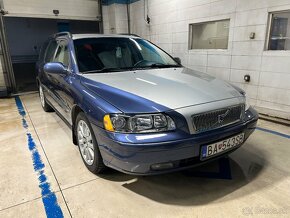 Volvo V70 2.4 D5 AT - 19