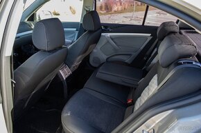 Škoda Octavia 1.4 TSI Ambiente - 19