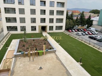 3 IZBOVÝ BYT 72 m2, LOGGIA, NOVOSTAVBA, CENTRUM, PREŠOV - 19