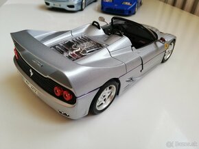 1:18 predam Ferrari+Bugatti Bburago - 19